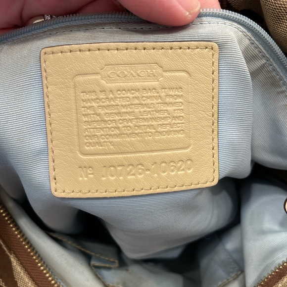 COACH Purse - Picture 4 of 4